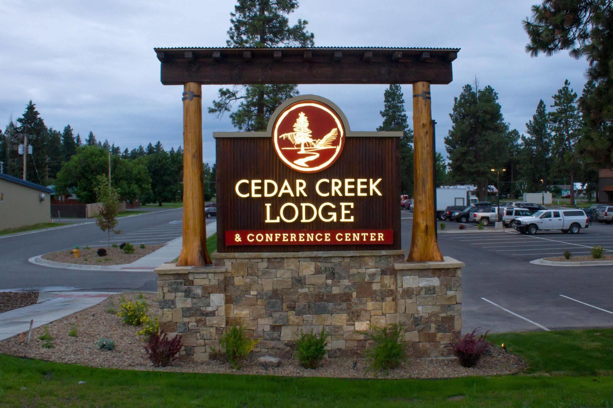 Cedar Creek Lodge & Conference Center Columbia Falls Exterior photo